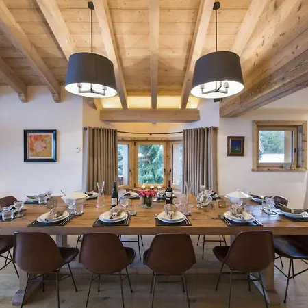 Berarde Chalet Вербье
